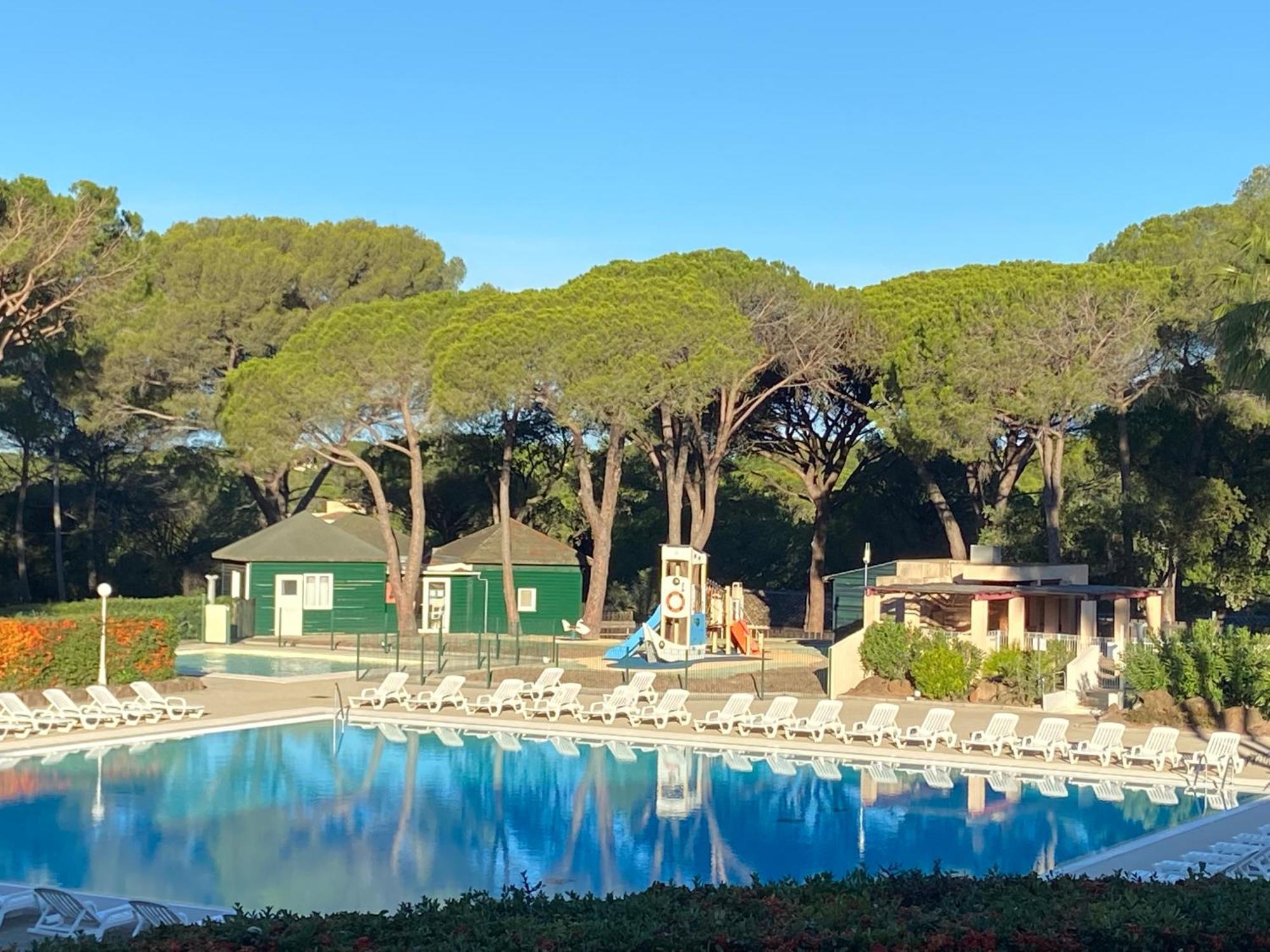 Domaine Valescure Appartement 1 Ou 2 Pieces Vue Jardin Ou Piscine Saint-Raphael  Ngoại thất bức ảnh