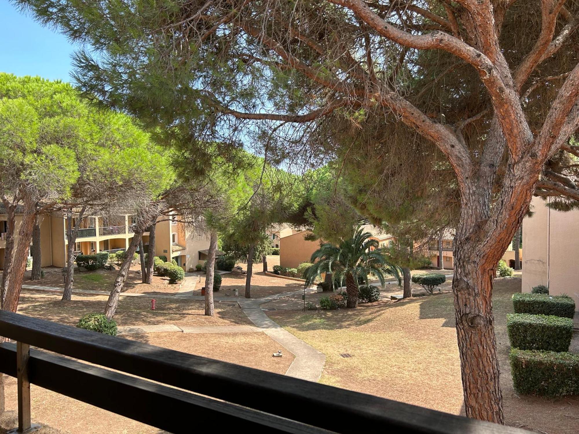 Domaine Valescure Appartement 1 Ou 2 Pieces Vue Jardin Ou Piscine Saint-Raphael  Ngoại thất bức ảnh